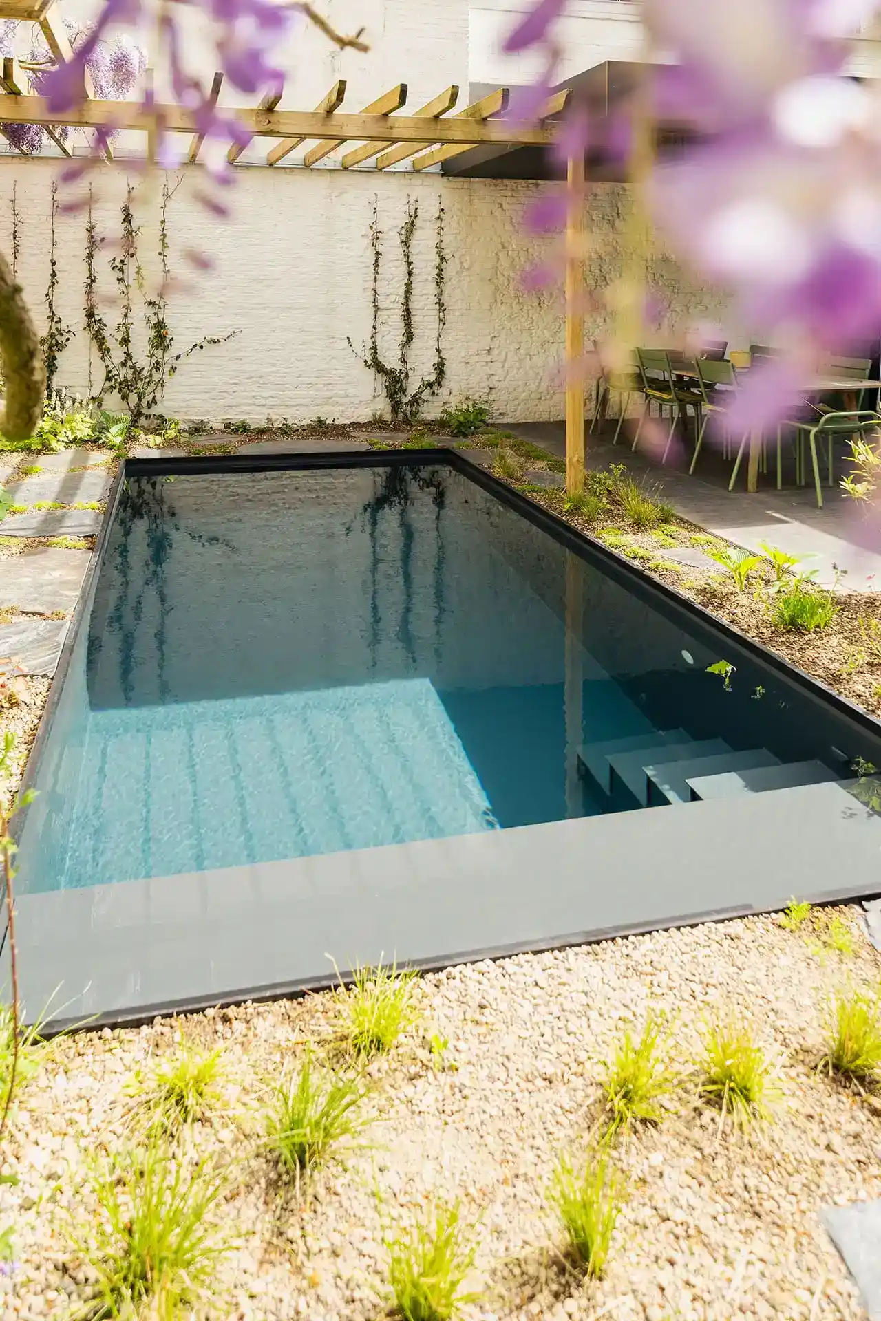 Luxe zwembad Gent gerealiseerd door AC-Zwembaden